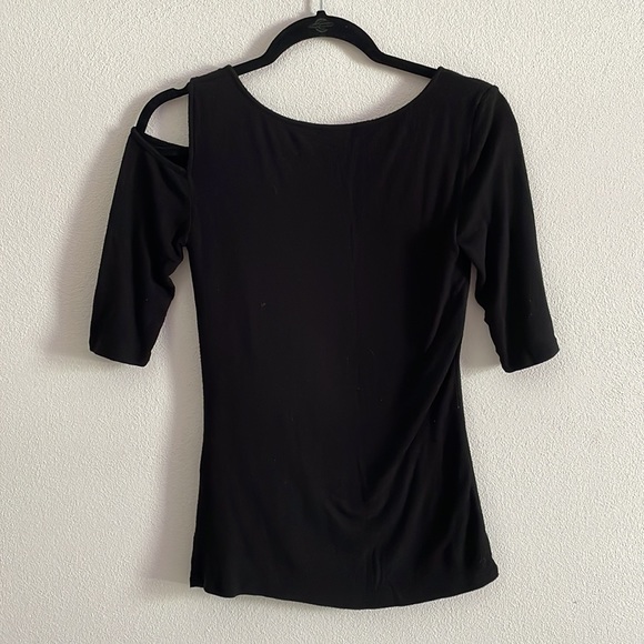 Keyhole and Cold Shoulder Top - Picture 5 of 5